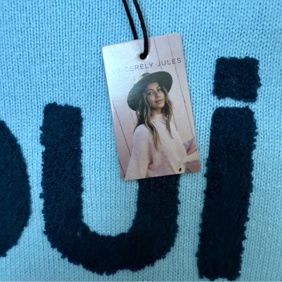 Sincerely Jules Women’s Size L Oui Oversized Cropped Sweater Top Light Blue NWT - Picture 2 of 8